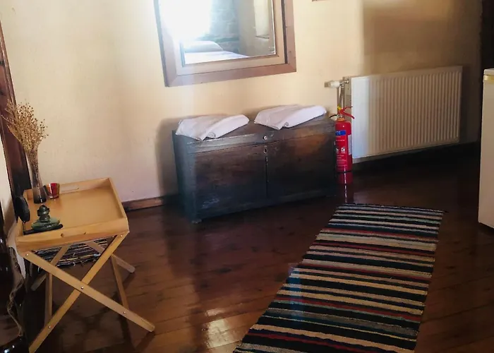 χαγιάτι 3* Psarades