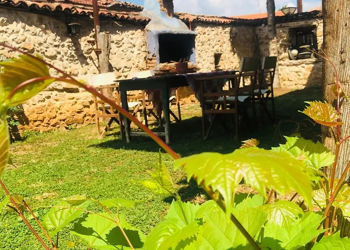 Gasthuis χαγιάτι Psarades